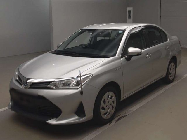 52046 Toyota Corolla axio NKE165 2018 г. (TAA Kantou)